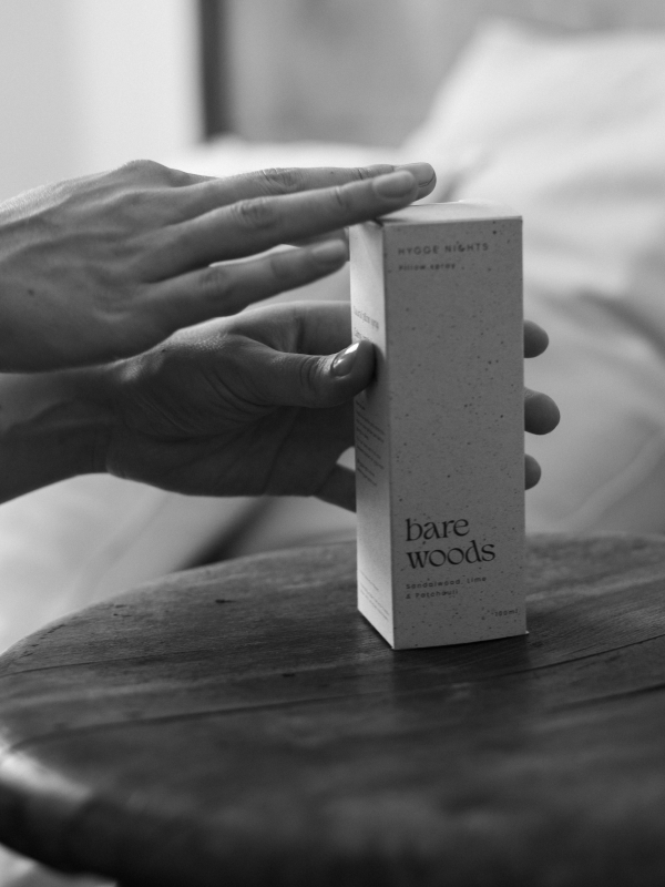 Bare woods — mgiełka do poduszki